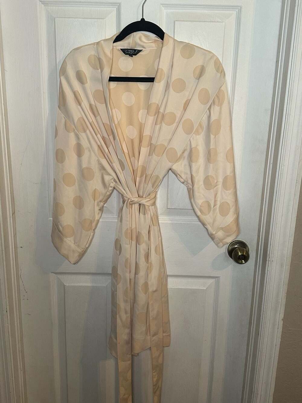 Soma Sensual Cream Polka Dot Kimono Robe